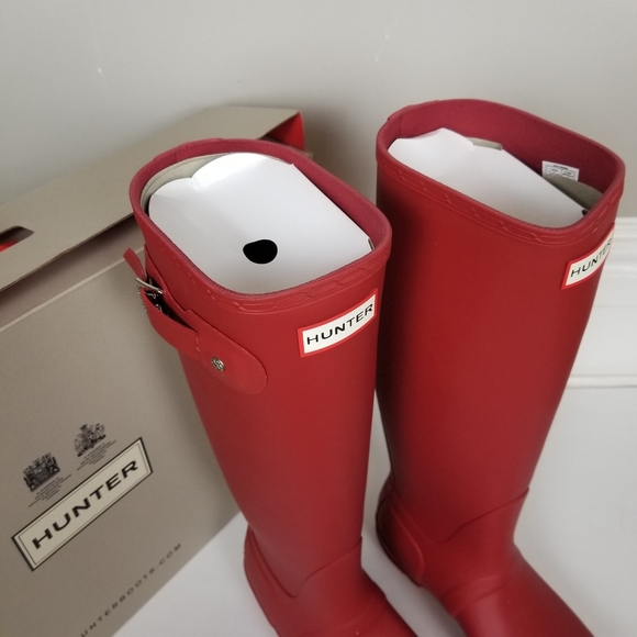 Hunter rain boots, red, brand new size US 8 - Picture 2 of 4